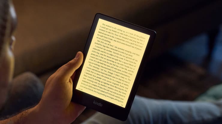 Amazon ra mắt Máy đọc sách Kindle Paperwhite 5 (11th Gen)