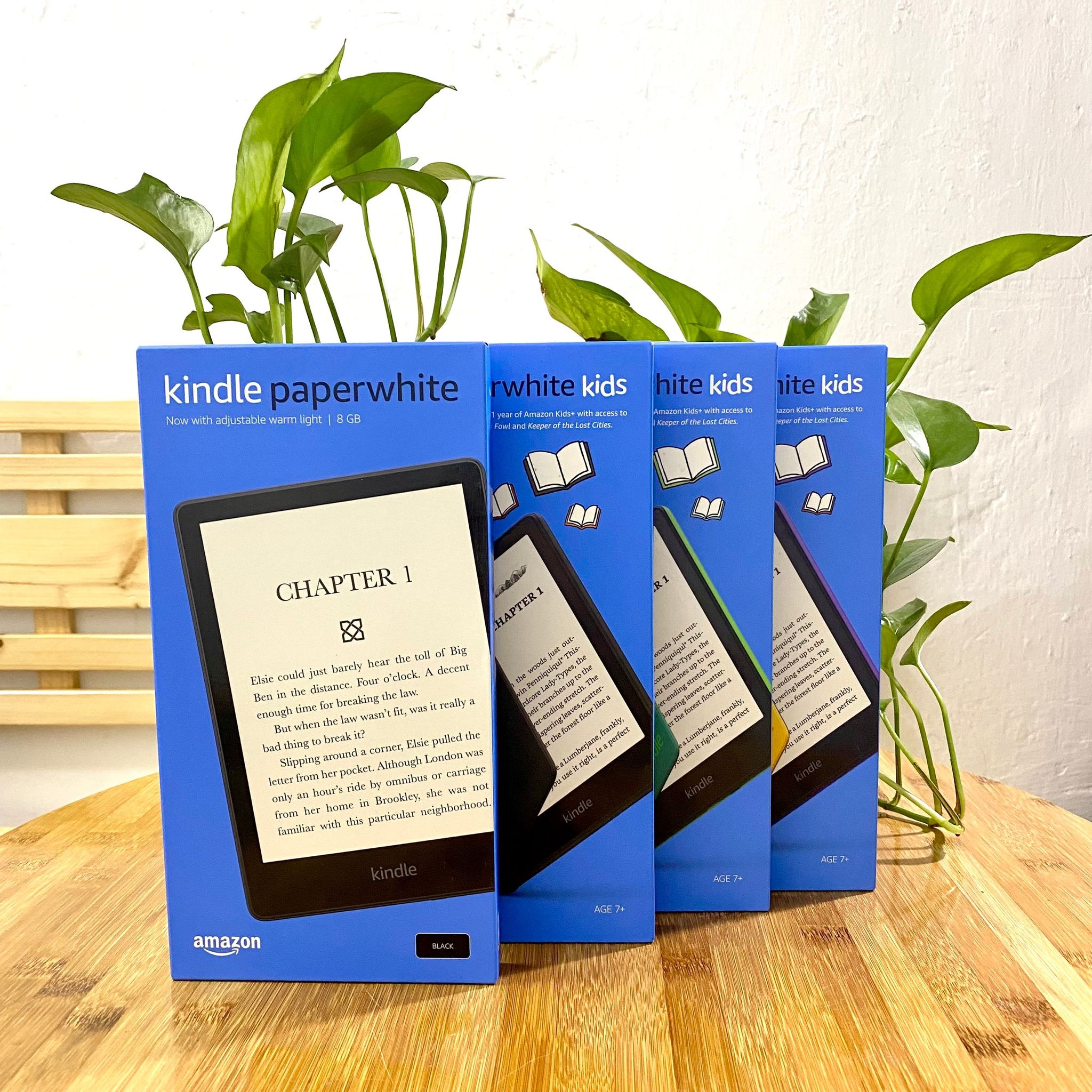 NEW 100% | Máy đọc sách Kindle Paperwhite 5 (11th Gen) – 2021 – 6.8inch 300PPI, màn hình vàng warmlight, chống nước IPX8, tech-to-speech